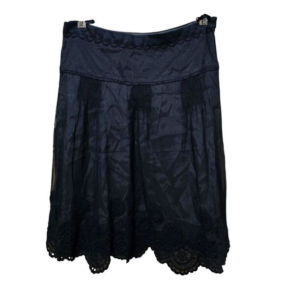 Black Lace Overlay Skirt With Embroidered Floral Hem & Scalloped Waistband goth - Picture 1 of 9